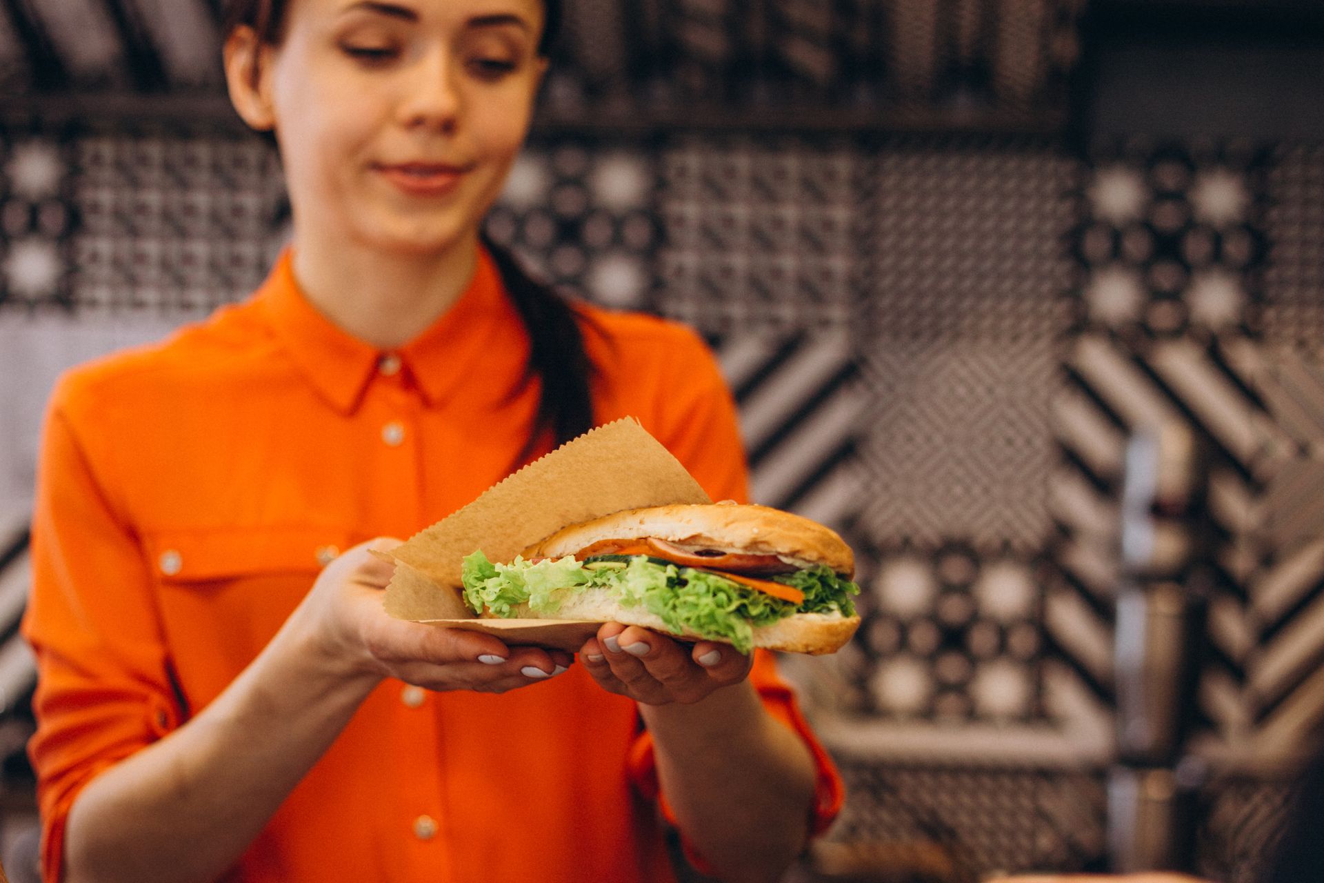 Wie man eine Sandwichbar öffnet