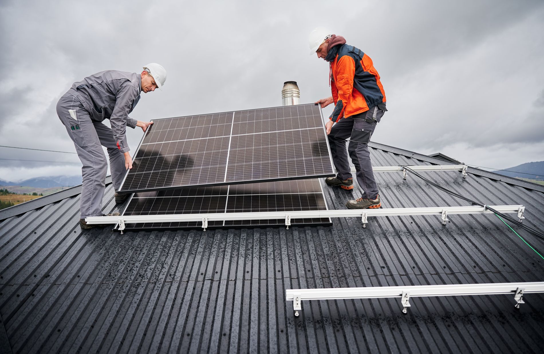 Vous souhaitez acheter des panneaux solaires ? Apprenez-en plus à ce sujet !  